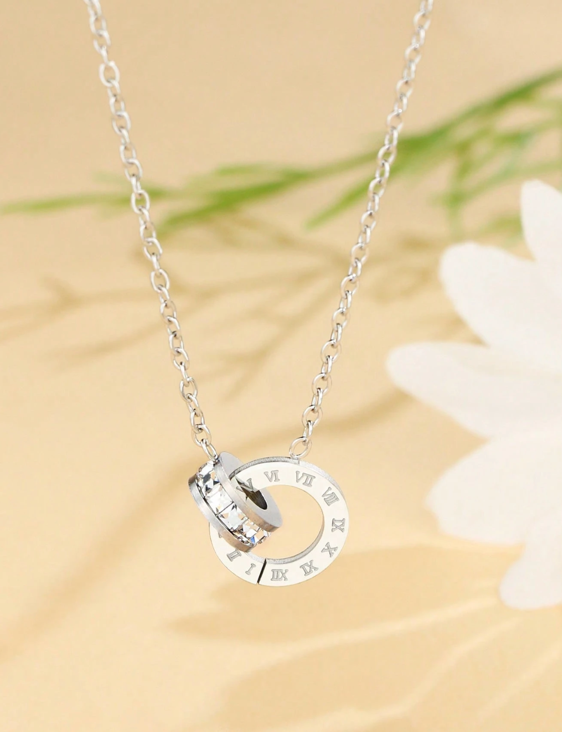 Classic Linked Necklace