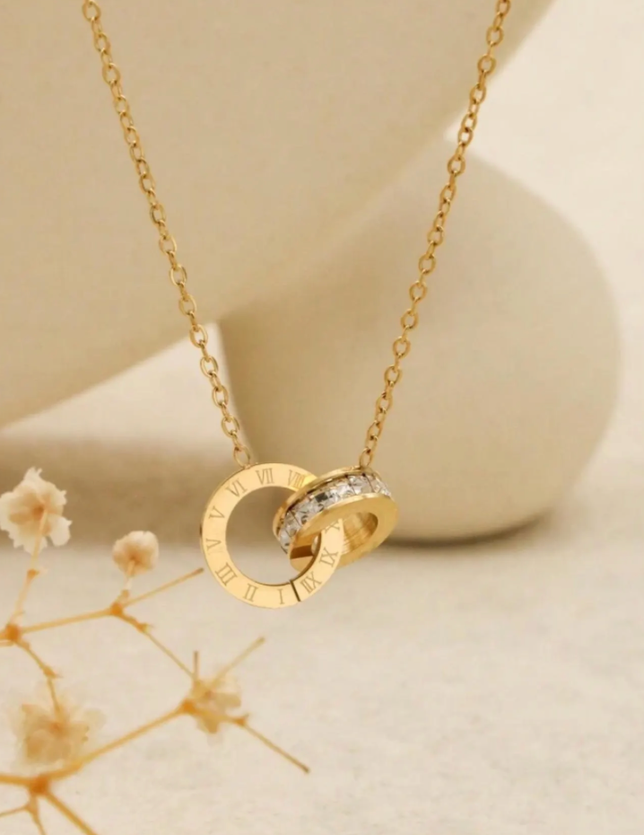 Classic Linked Necklace